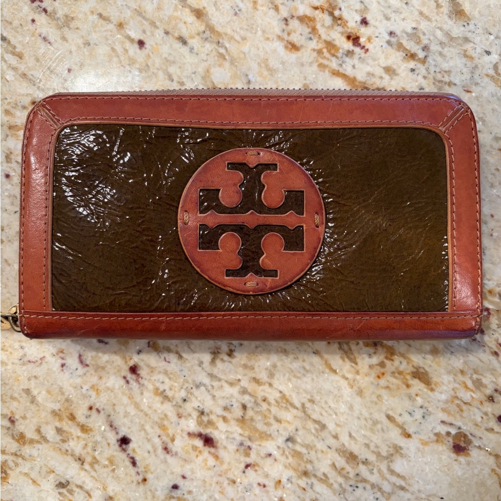 Tory Burch Leather Zip Wallet in Dark Brown and Rust